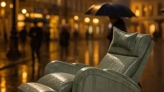 مبل ریلکسی وسط پیاده رو !!