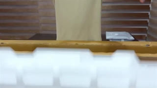 آنباکس تلویزیون ال‌جی QNED82A