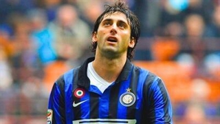 وقتی دیگو میلیتو افسانه‌ای، مقابل تیم سابقش هت‌تریک کرد