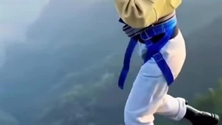 راه رفتن چنین یا ایرانی خنده دار