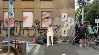 ویدیو های منتشر شده از ایتزی برای کامبکشون با Tunnel Vision