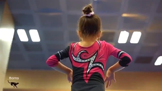 مجموعه ی فرهنگی و ورزشی برنا ✌️✌️✌️با تمام امکانات ورزشی و تفریحی 