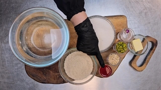 طرز تهیه شله زرد