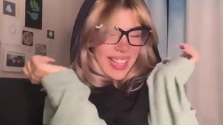 از حق بودن زبونم قاصره