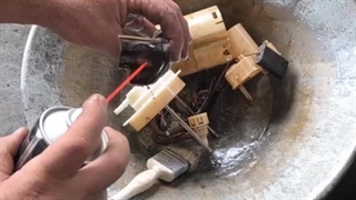 سرویس پمپ بنزین  تعویض مغزی و تست فشار