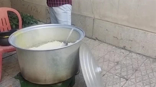 مراسم جنجالی چهارمین سالگرد مادرم اکرم سلطان (حاجیه خانم اکرم صحافی اصل)