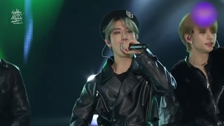 اجرای کاور آهنگ Bang Bang گروه بیگ بنگ از پسرای استری کیدز در سال 2019