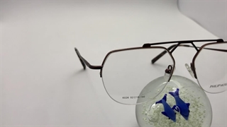 عینک طبی PHILIP MORRIS 09122724060