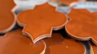 کاشی مدرن با طرح متنوع تولید شده توسط آرچی لرن