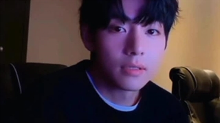 فارسی حرف زدن تهیونگ توی لایو ♡ عصرِ ما دیگه تاابد بِحیر شد !