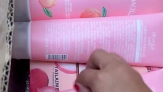 لوازم آرایش بهداشتی داختران پک هلو