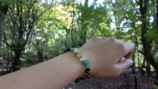 دستبند سنگی پادشاهی ثروت