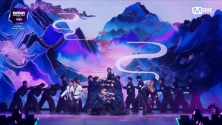 اجرای استری کید در Mama 2025 آهنگ  Chck Chck Boom_Divine_Cermony_creed