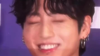 ساعت ها بشینم و نگات کنم