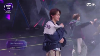 CORTIS - GO! + FaSHioN [MAMA] (اجرای زنده گروه کورتیس در مراسم ماما)