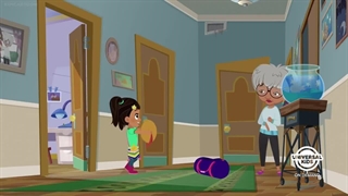 S01E19-Nina Gets Packing - Nina Camps Out