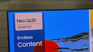 آنباکس تلویزیون سامسونگ QN70F | طراحی و نحوه نصب