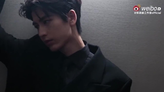 استایل جانگ لینگهه برای مراسم شب جیغ آی چی یی(کپشن)