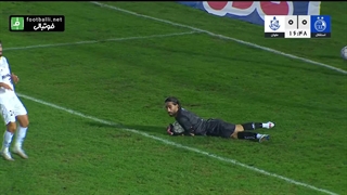 شوت مونیر الحدادی توسط دروازه بان ملوان مهار شد