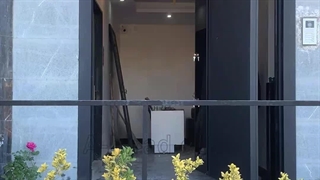 تعویض درب لابی