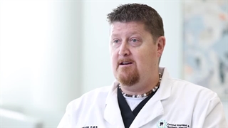 چرا کامپوزیت دندان لک می‌شود؟