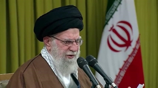 از حسینیه شهید محمدعلی کاشی تا حسینیه امام خمینی(ره) محضر رهبر معظم انقلاب - آذر ماه 1404