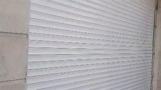 فروش و نصب و راه اندازی کرکره با موتور توبولار پارکینگی