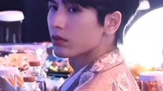 Oh Oh ,زیبا نیستند زیباترین هستند(همه ی افریده های خدا خوشگلن)