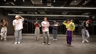 دنس پرکتیس betcha از بکهیون