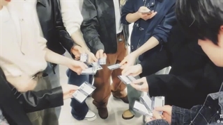 امیدوارم زودی اینترنت وصل بشه و سریع دبیو آلفاهامون رو ببینیم(: ☆