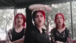 ددی های مو قرمز برای هیون جانم