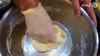 آموزش خمیر پیتزا خانگی