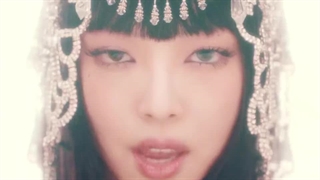 موزیک ویدیوی آهنگ Zen از جنی (برنده ی جایزه ی بهترین موزیک ویدیو ۲۰۲۵)