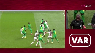 لحظه اعلام پنالتی در بازی مراکش و سنگال