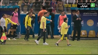 حرص و جوش جالب مارادونا در رختکن