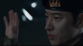 کیم دوکی ای که لباس ارتشی میپوشه >>