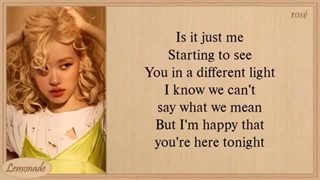 لیریک اهنگ drinks coffee از رزی