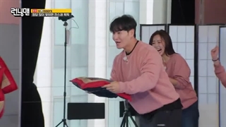 قسمت 785 برنامه کره ای رانینگ من+زیرنویس فارسی