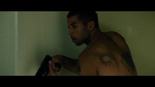 فیلم سینمایی زیر آتش با زیرنویس فارسی