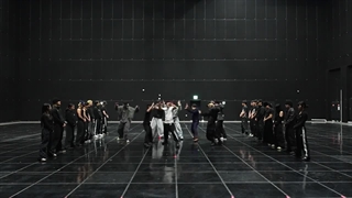 دنس پرکتیس Adrenaline از Ateez