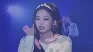 اجرای آهنگ STAY از BLACKPINK در کنسرت