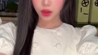 260405 – Hearts2Hearts IG Update