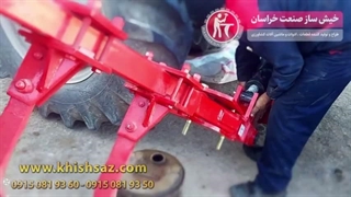 تست خاکورز وسط تراکتوری باغ پسته