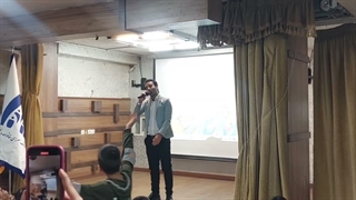 هاشم رمضانی اجرای موزیک قربونت برم در جشن نیمه شعبان