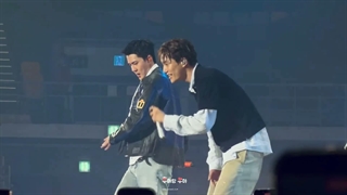 SEHUN - 'LOVE ME RIGHT' - EXhOrizon in Seoul