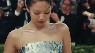 منتشر شده از Jennie جنی در مراسم met Gala