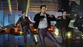 اجرای زنده Rock With You سونتین Seventeen