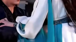 چن جه یوان #جینگی و چن جه یوان سر ست سریال "تعقیب رویا ها " پخش از ۱۶ می کپشن