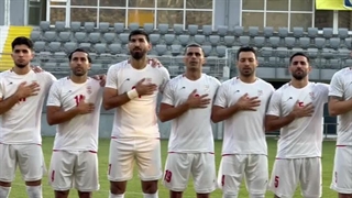 خواندن سرود ملی ایران توسط بازیکنان تیم ملی فوتبال پیش دیدار با مالی