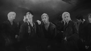 Divine-StrayKids
